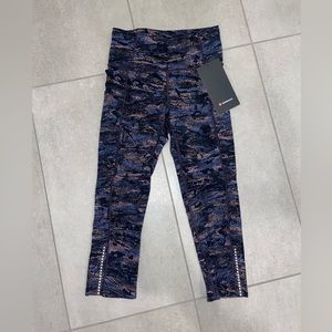 Camo Fast and Free 23” leggings